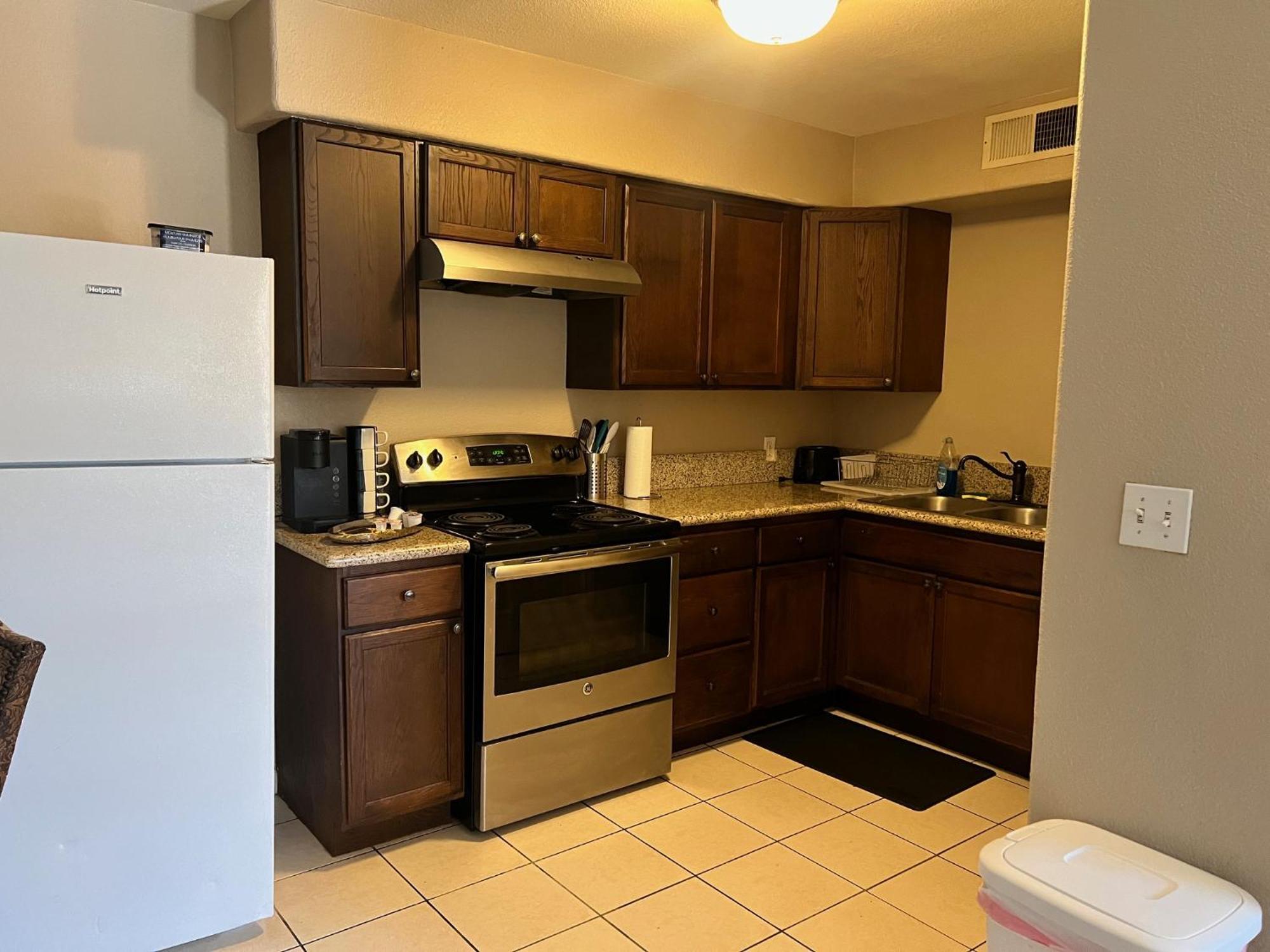 Serene 2Bed 1Bath Condo With Parking Fresno Exterior foto